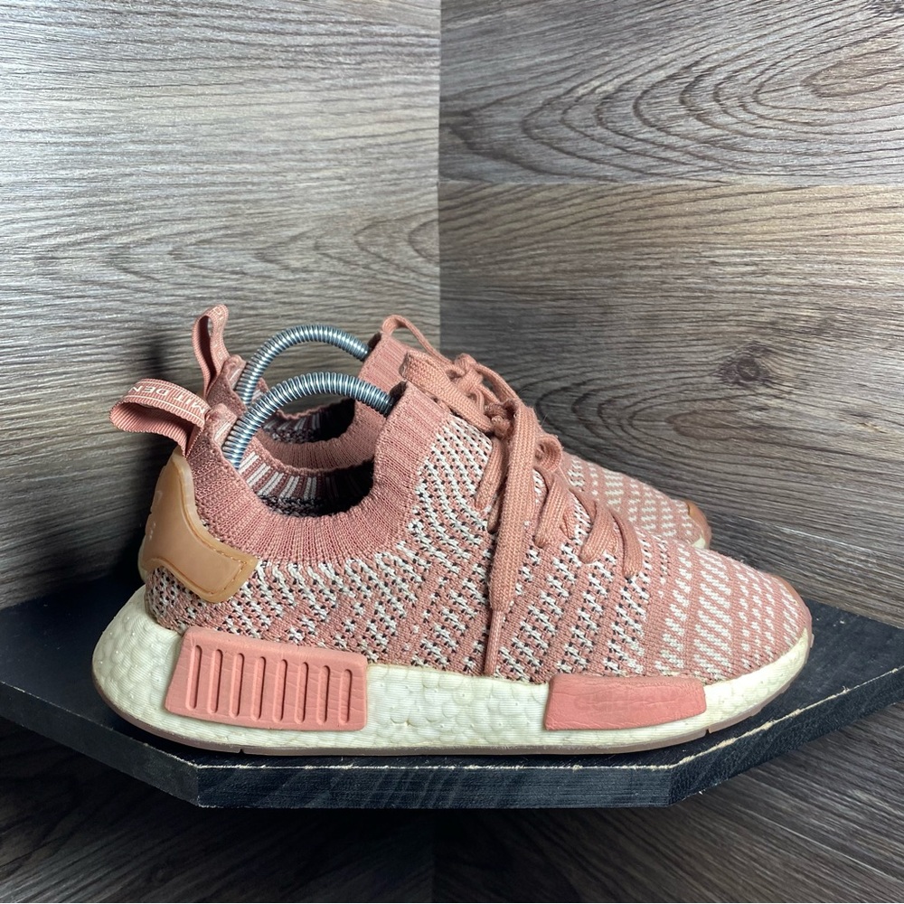 Adidas nmd pink stlt prime knit pink